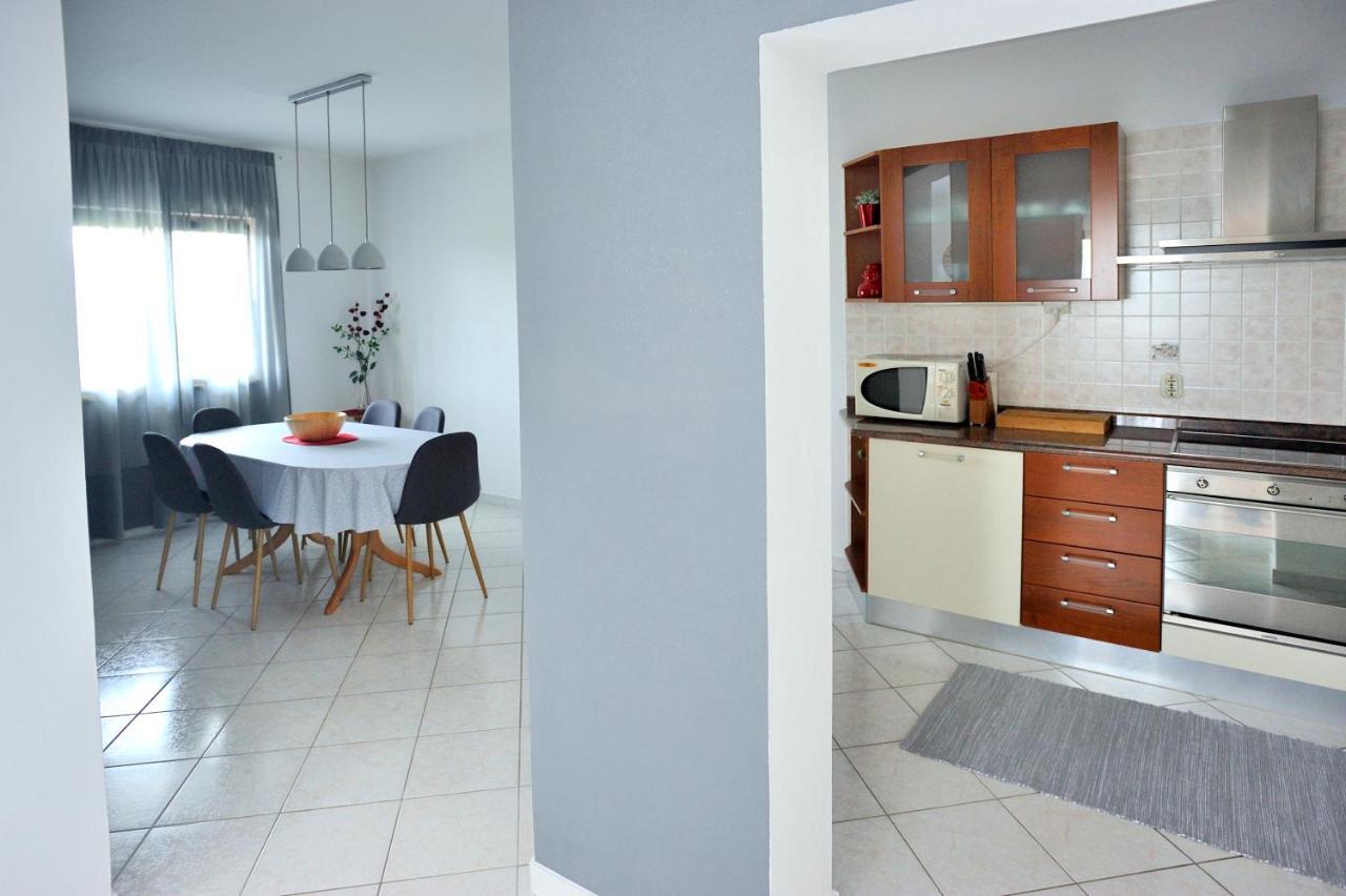 Apartment Vinja Porec - Privat Garden - Whirlpool Luaran gambar