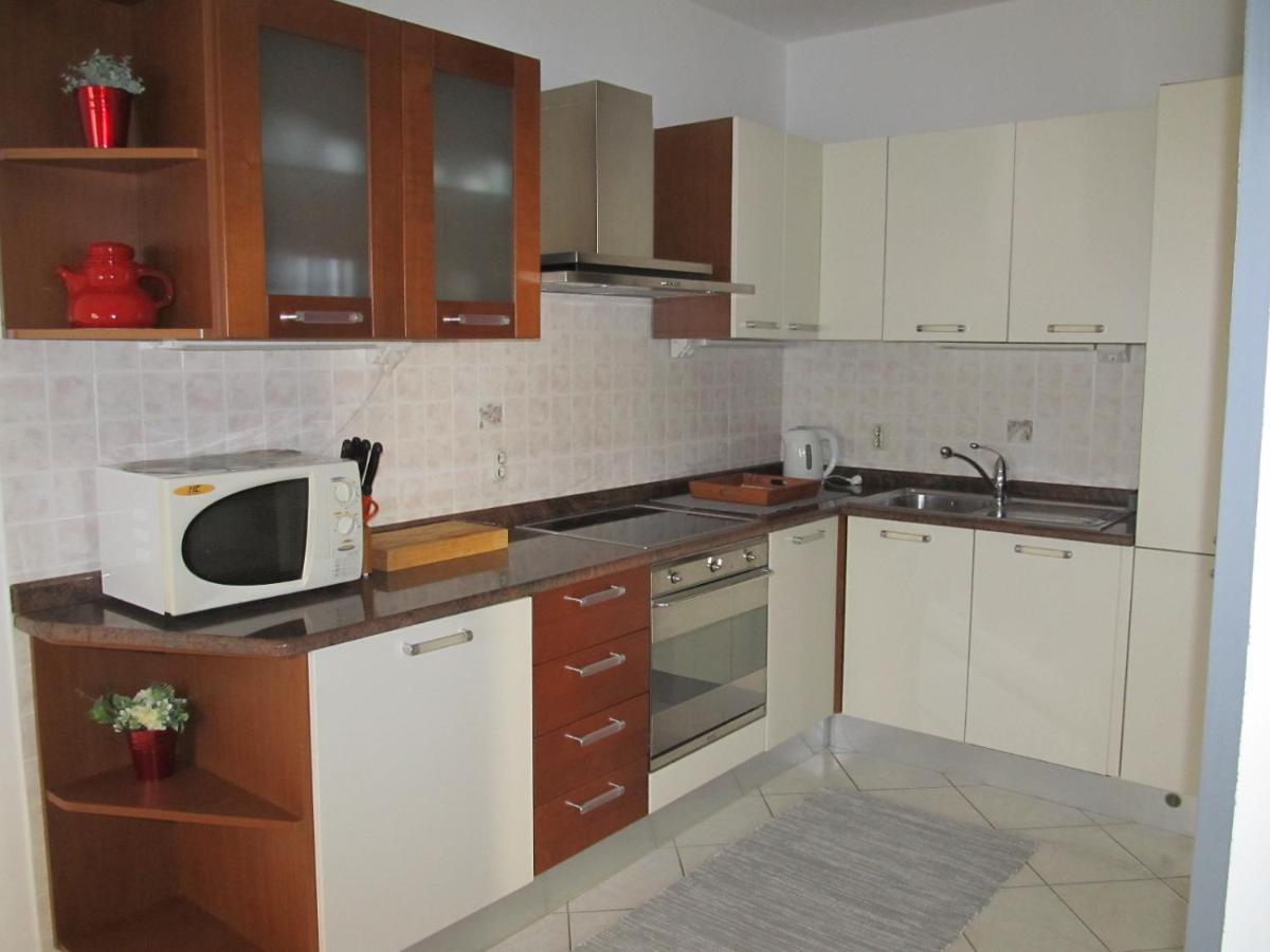 Apartment Vinja Porec - Privat Garden - Whirlpool Luaran gambar