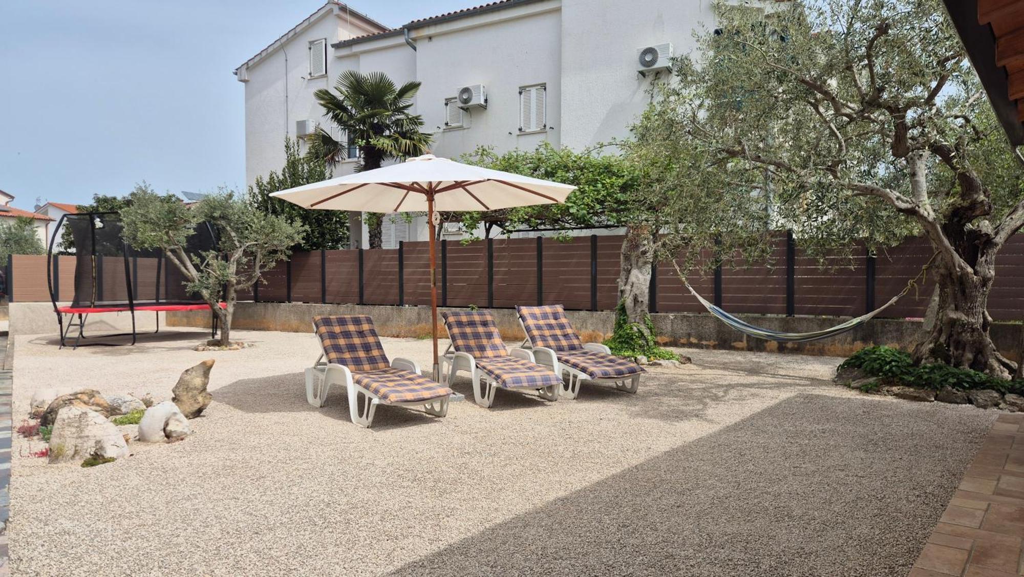 Apartment Vinja Porec - Privat Garden - Whirlpool Luaran gambar