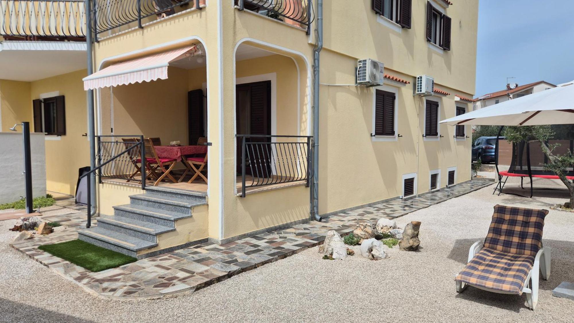 Apartment Vinja Porec - Privat Garden - Whirlpool Luaran gambar